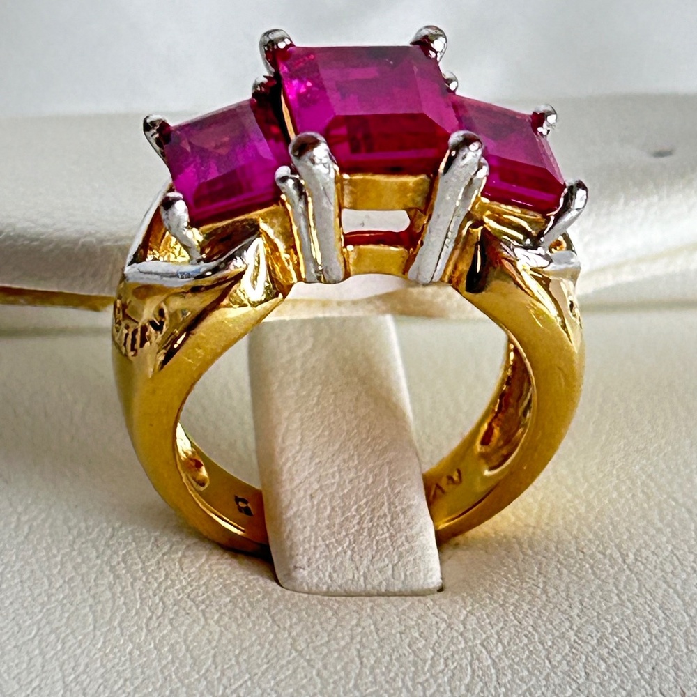 Vintage Three Stone Ring Gold Tone Size 5 Pink Square Stones